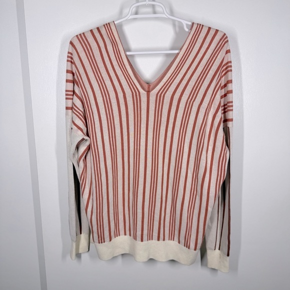Club Monaco Birdseye Stripe V-Neck Sweater - Picture 9 of 11